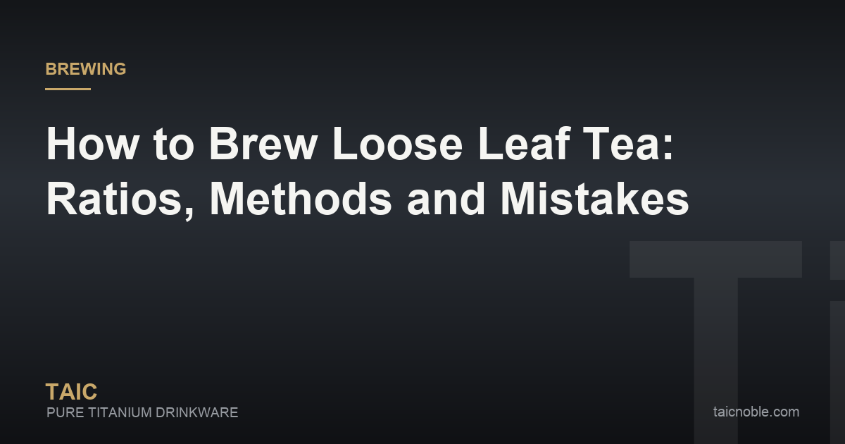 Guide card on brewing loose leaf tea, showing a teapot, a gaiwan and an infuser with measured leaves