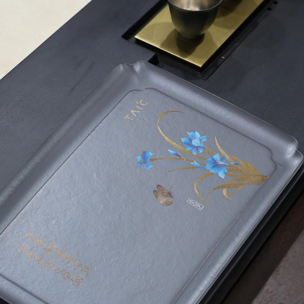 TITANIUM ARTISTRY TRAY