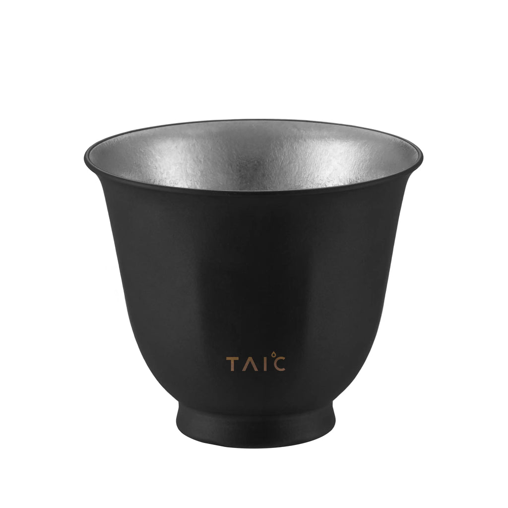 Double-Wall Vacuum Insulated Pure Titanium Master Cup