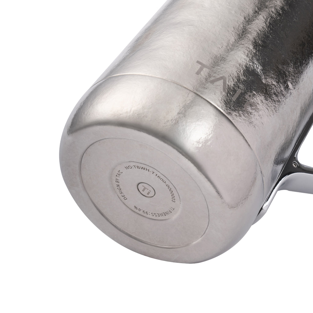 PURE TITANIUM THERMAL FLASK