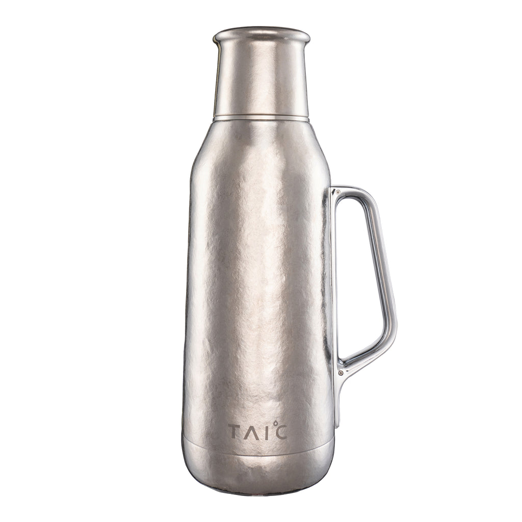 PURE TITANIUM THERMAL FLASK