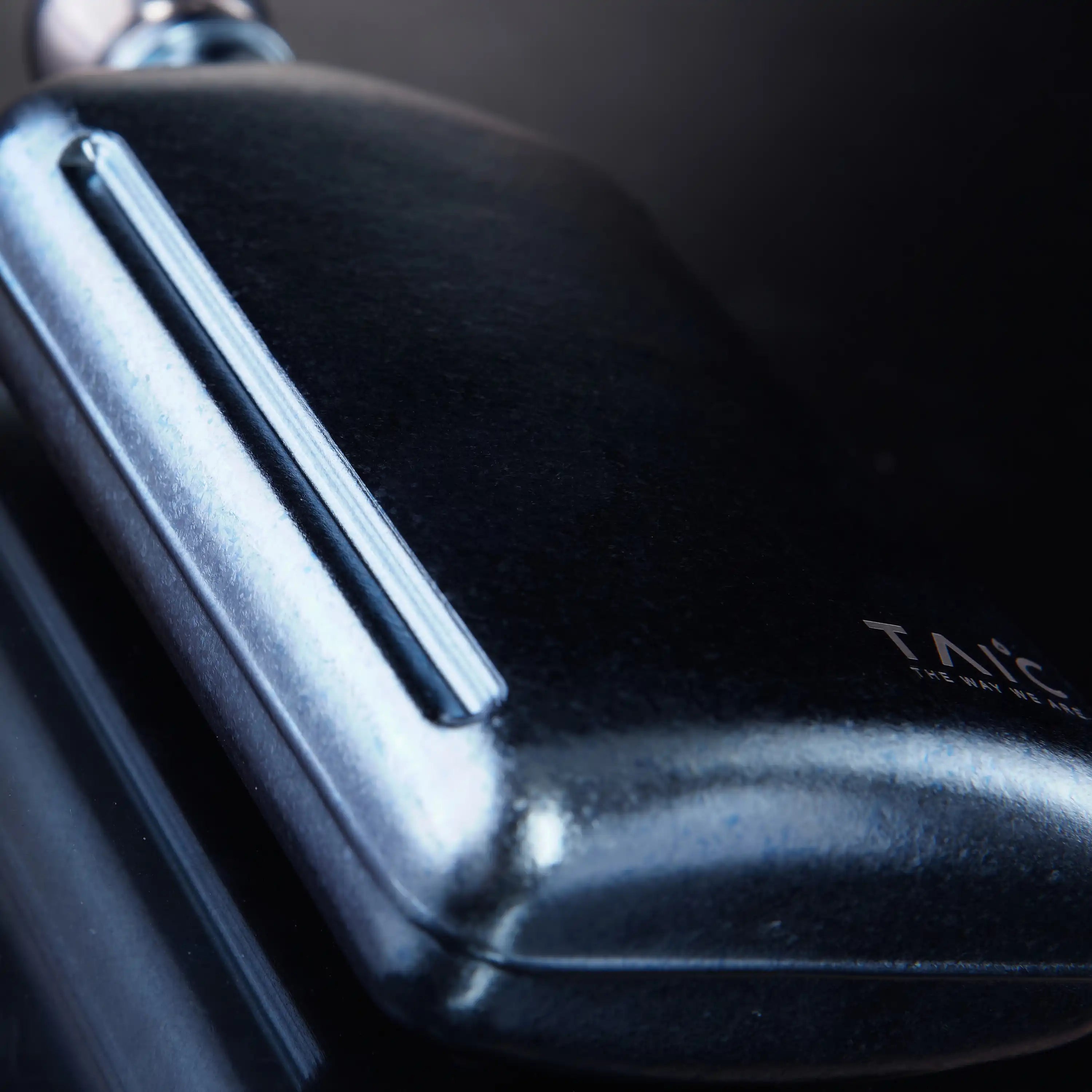 PURE TITANIUM HIP FLASK