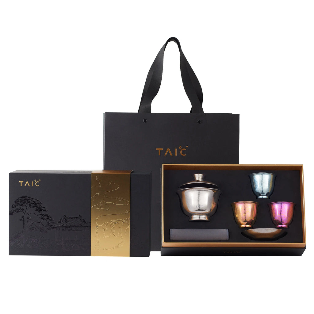 Pure titanium travel tea set gift box, bag and open case with silver gaiwan and iridescent cups